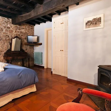 La Casa De Las Brujas 4* Barrio (Cantabria)